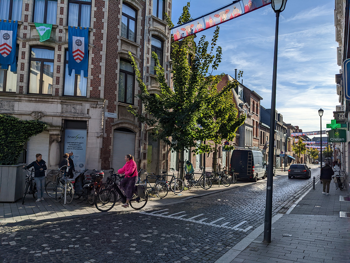 Lier Postcode Antwerp to Lier and Back – BabyPenguin